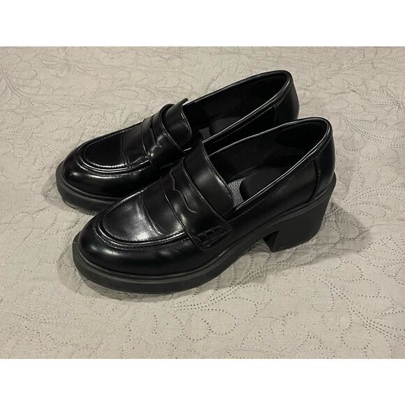 No Boundaries Shoes - No Boundaries Women’s 8 Chunky Heel Penny Loafers